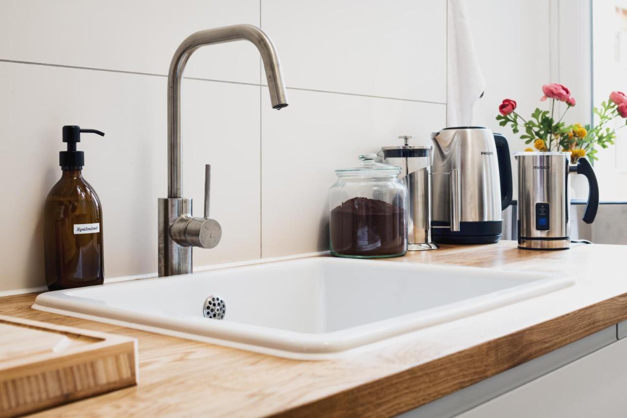 Riesiges Apartment Nahe Kudamm Sehr Schoner Altbau 123M2 Gross 12 Gaste Berlin Exteriör bild